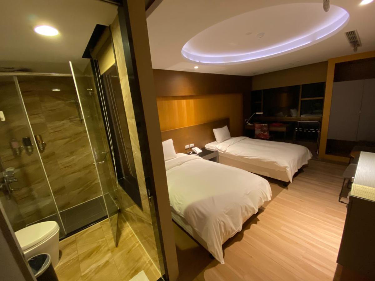 Jinsa Lakeside View Resort Csinsa Kültér fotó