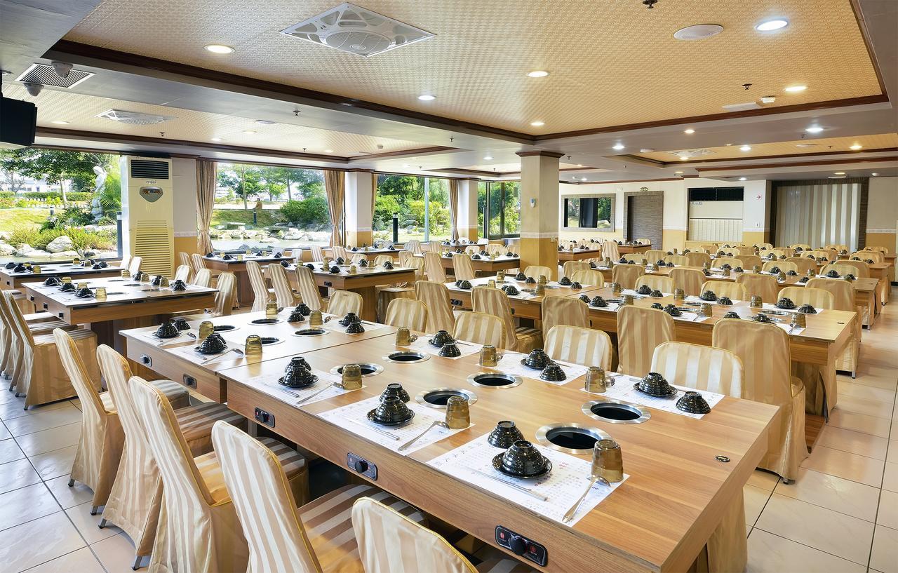 Jinsa Lakeside View Resort Csinsa Kültér fotó